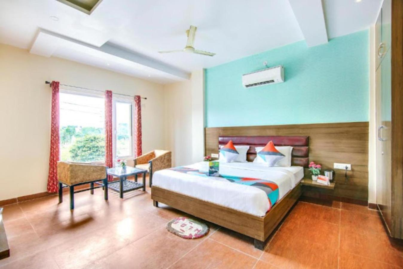 Hotel Gayatri Palace Lucknow Ngoại thất bức ảnh